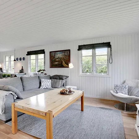 Renoveret Sommerhus Naer Fjord - Stor Terrasse, Have & Plads Til 7 Gaester Σπίτι διακοπών