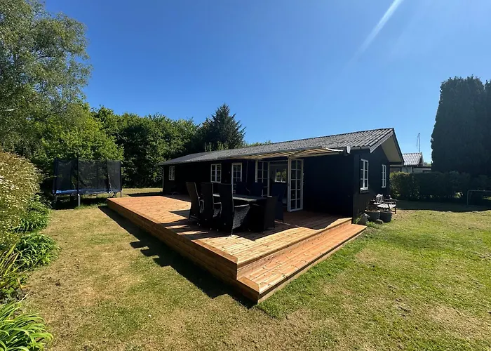 Renoveret Naer Fjord - Stor Terrasse, Have & Plads Til 7 Gaester Dom wakacyjny